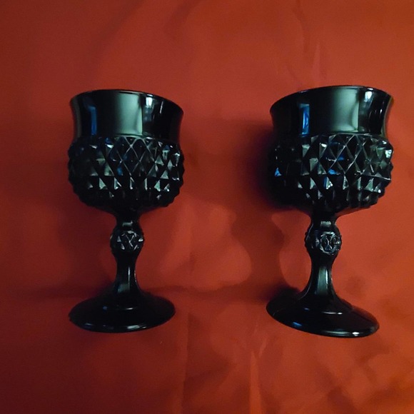 Tiara Other - Vintage Black Diamond Tiara Cameo Goblets